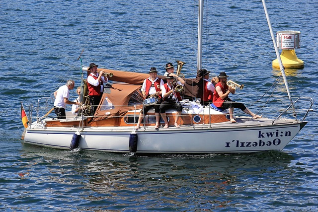 从球队和个 从球队和个